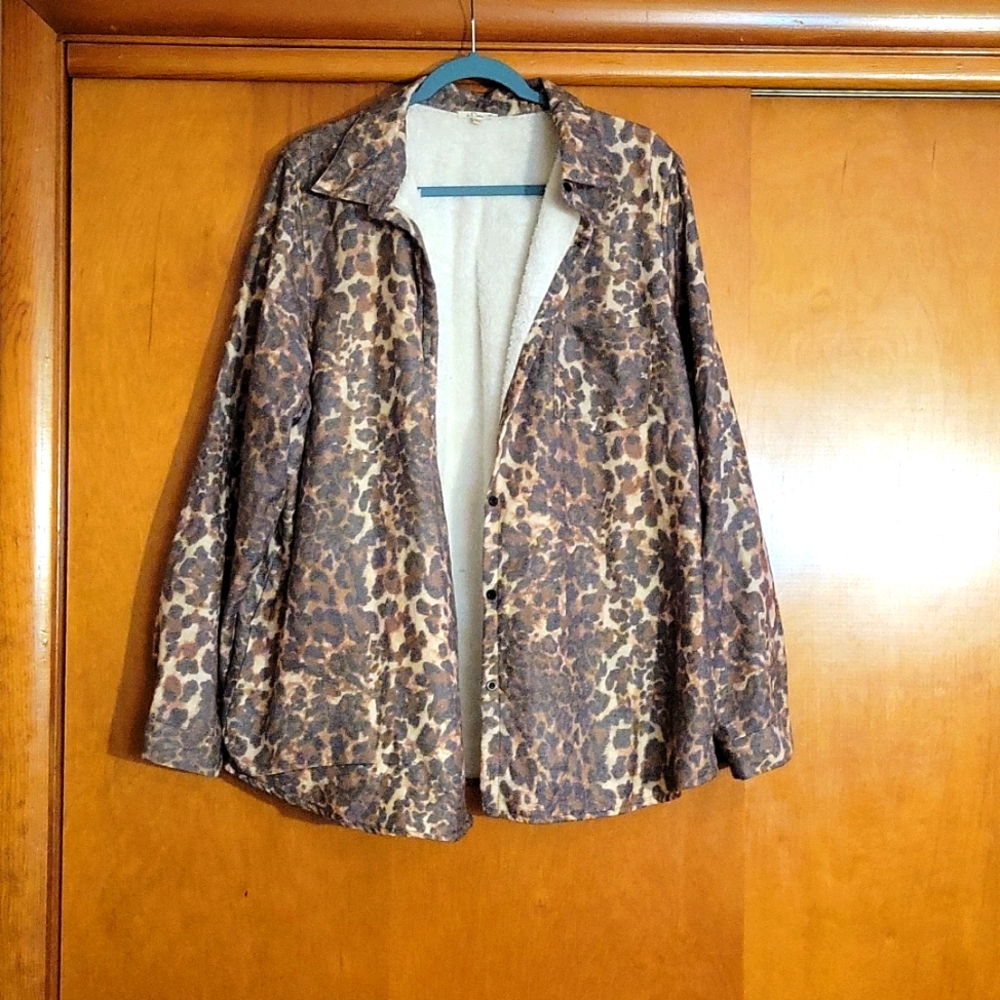 Sherpa Lined Leopard Flannel